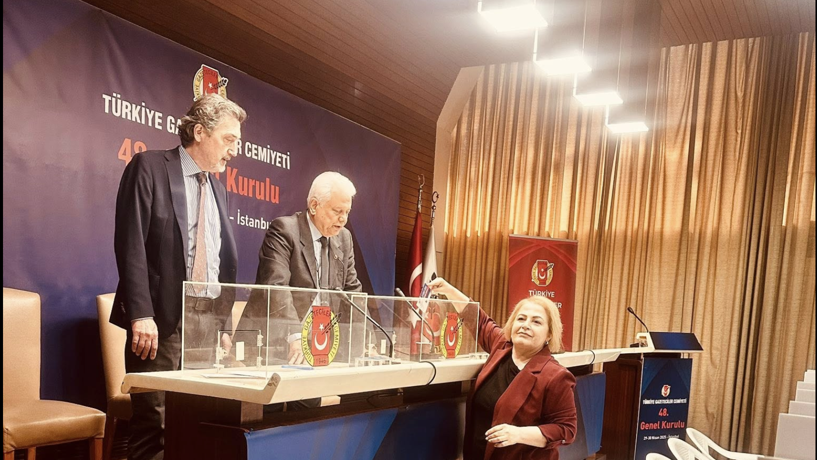 Türkiye Gazetecilercemiyeti Genelkurul5