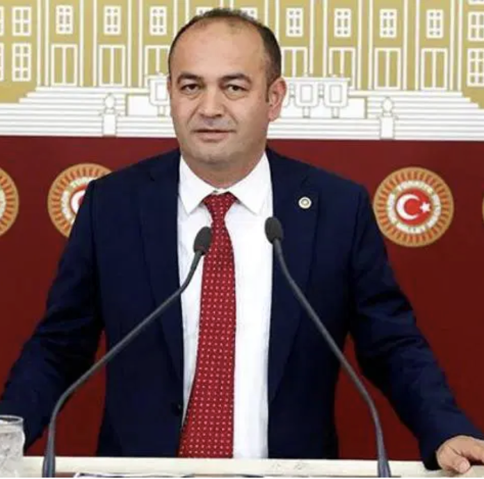 özgür kasat chp2025 09 30 12.59.53