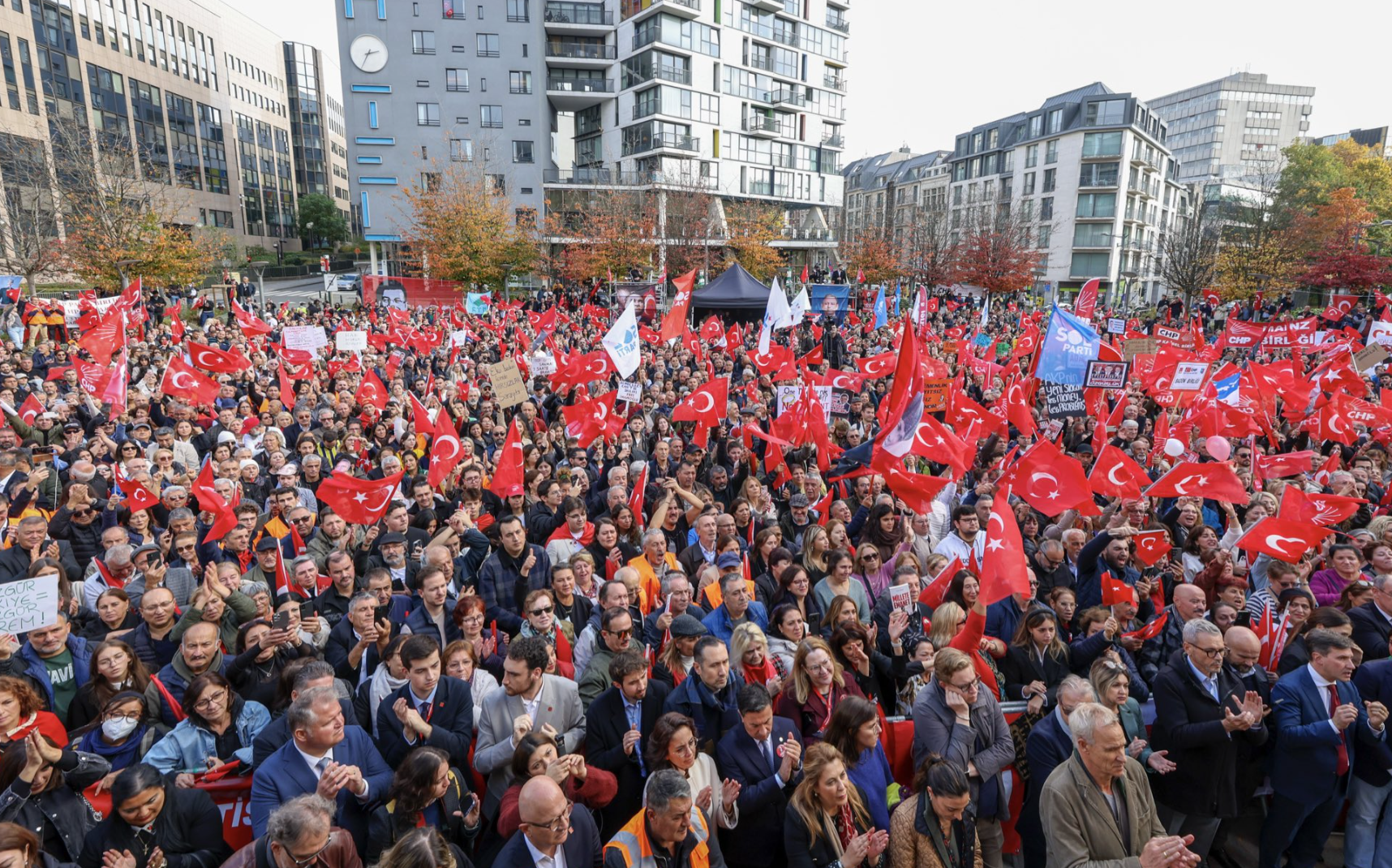 Ekran Resmi 2025 10 14 09.19.10