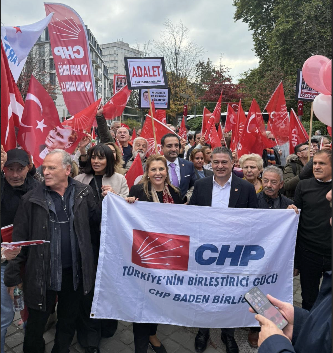 Ekran Resmi 2025 10 14 09.54.39