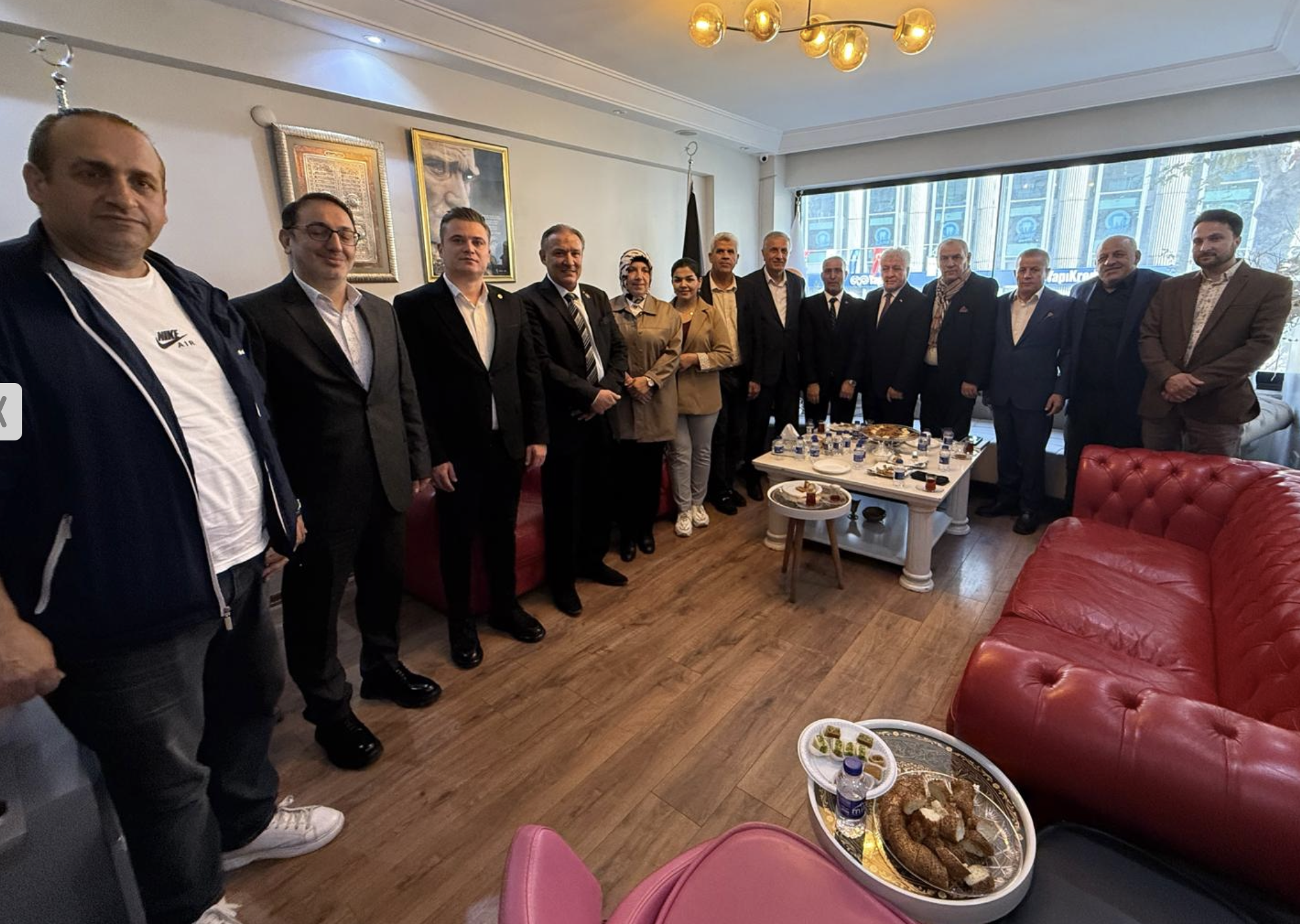 Ekran Resmi 2025 10 17 11.54.42