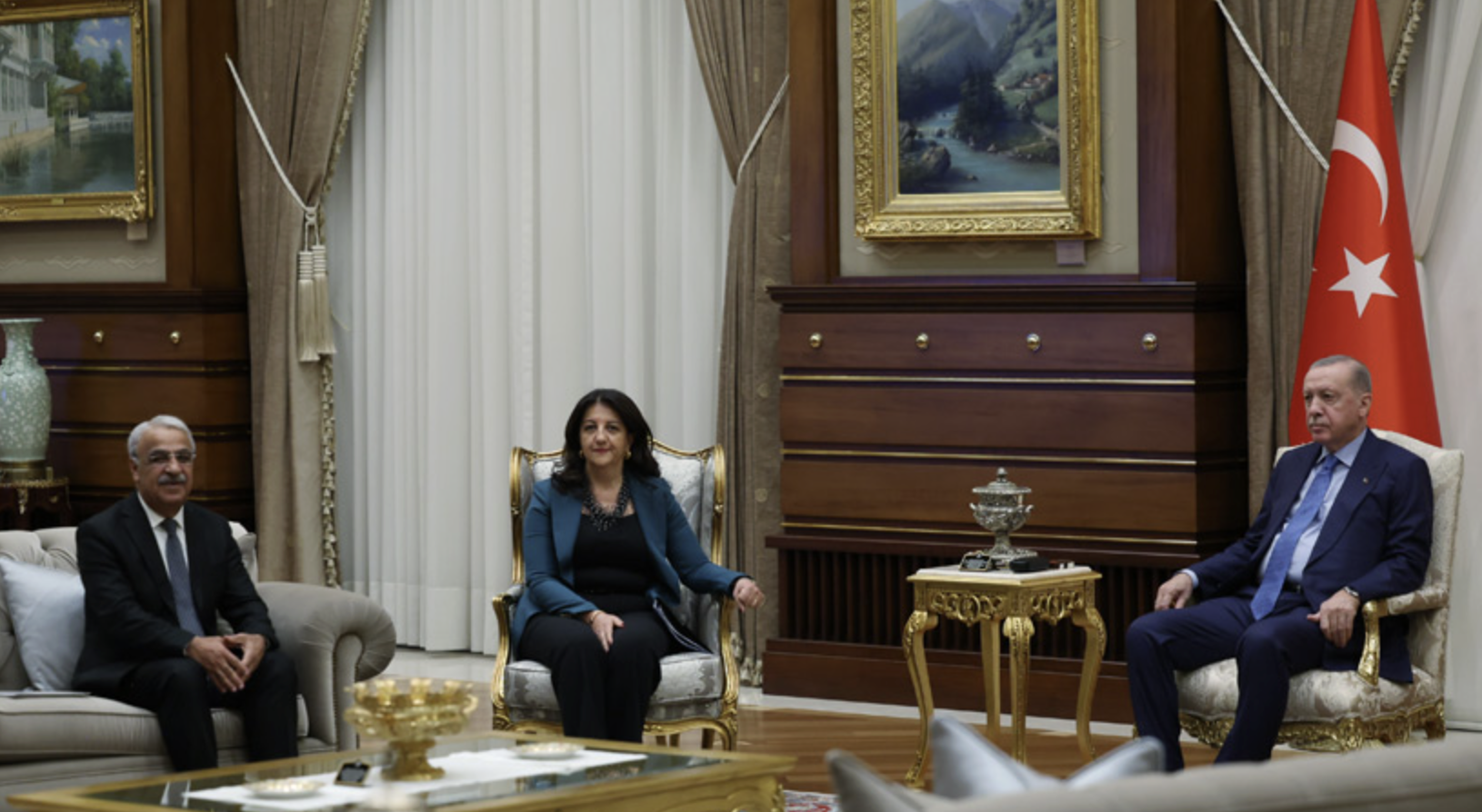 Ekran Resmi 2025 10 31 06.03.36