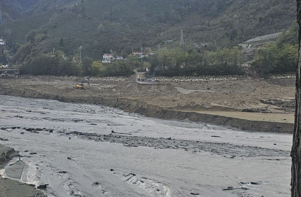 Ekran Resmi 2025 11 23 20.47.04