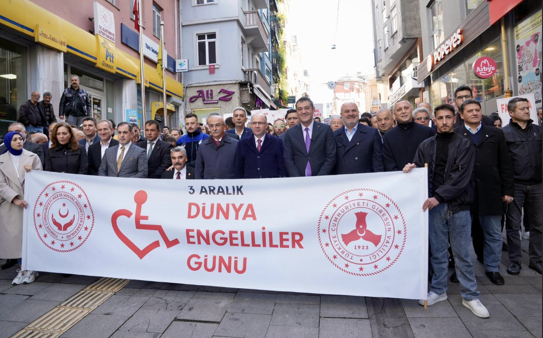 Ekran Resmi 2025 12 04 00.10.50