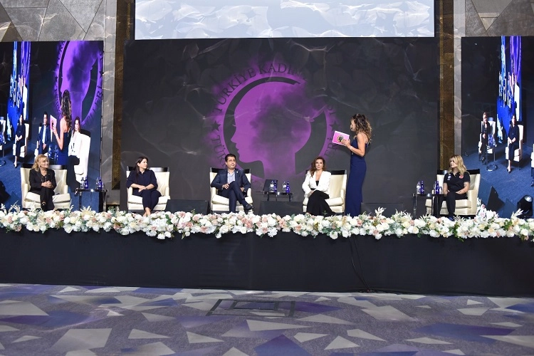 3'üncü Türkiye Kadın Zirvesi'ne geri sayım