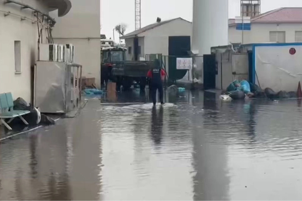 Ağrı'da su taşkınlarına müdahale