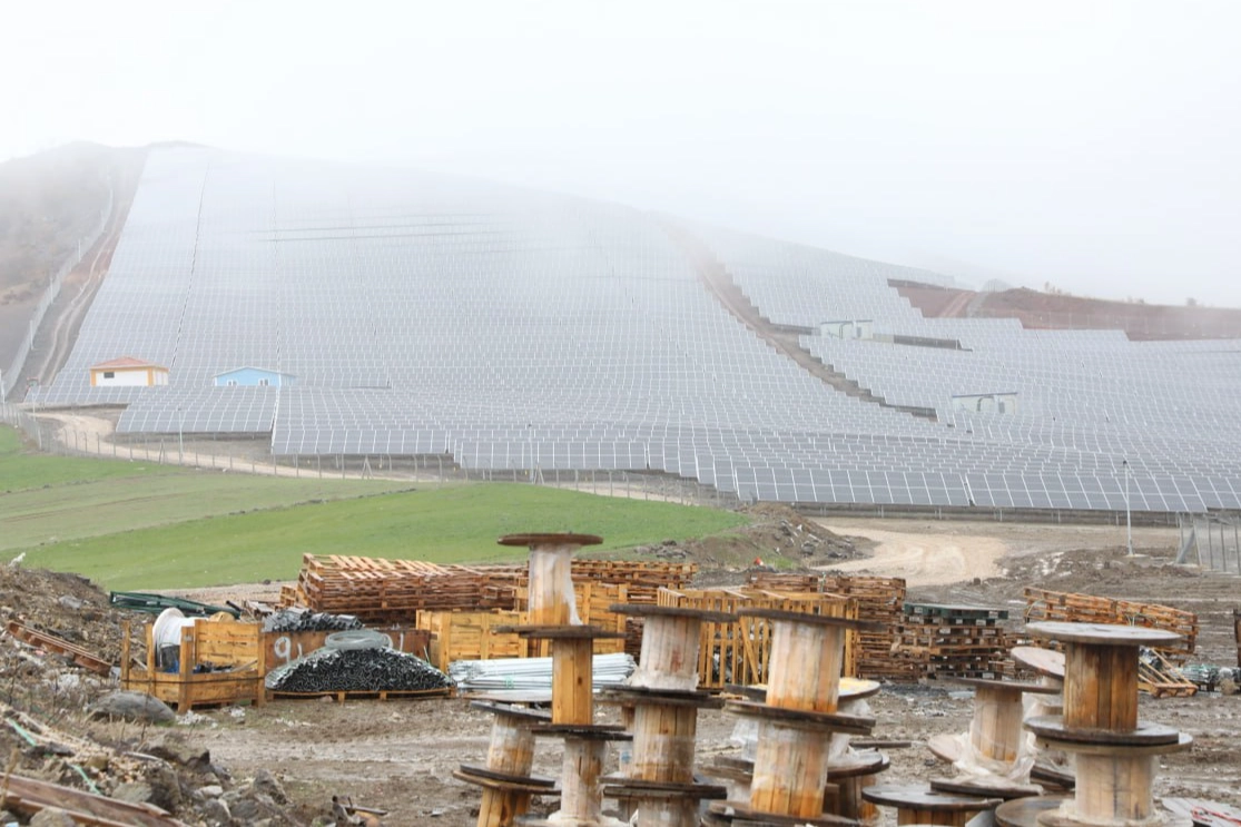 Ankara Üniversitesi'nden 53.4 MW'lık dev GES yatırımı