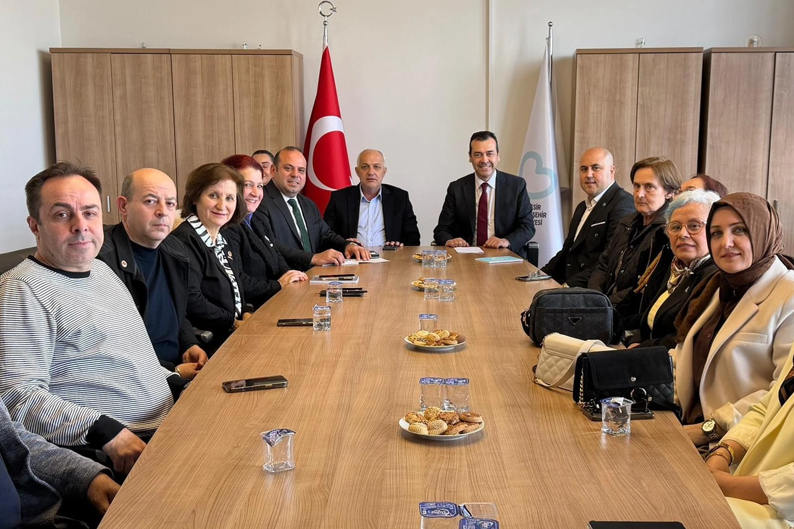 Balıkesir Büyükşehir, Bandırma'da ortak akılla çözüm üretiyor