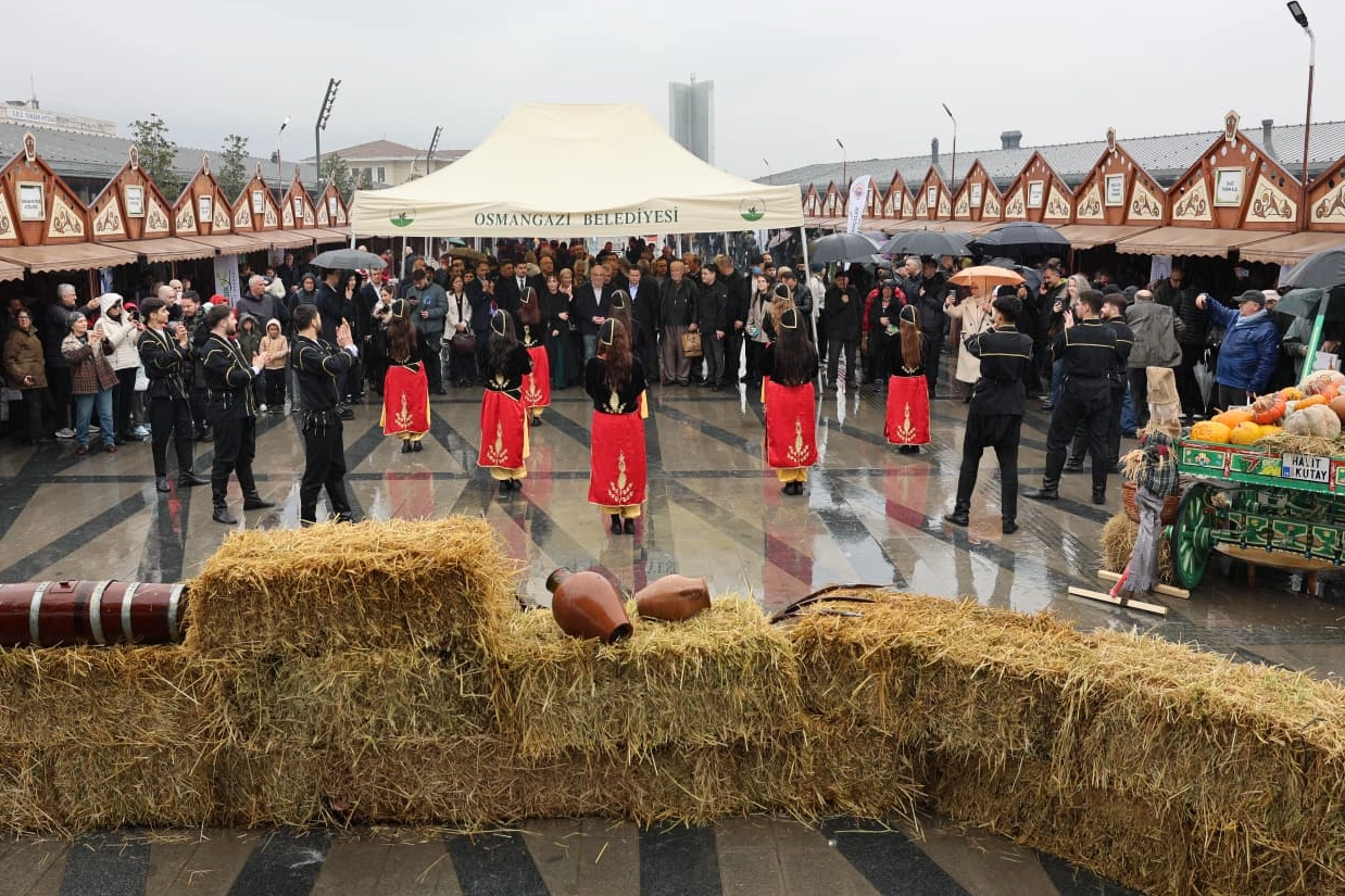 Bursa Osmangazi'de Atalık tohumlar geleceğe taşınıyor... 40 bin tohumla geleceğe yatırım