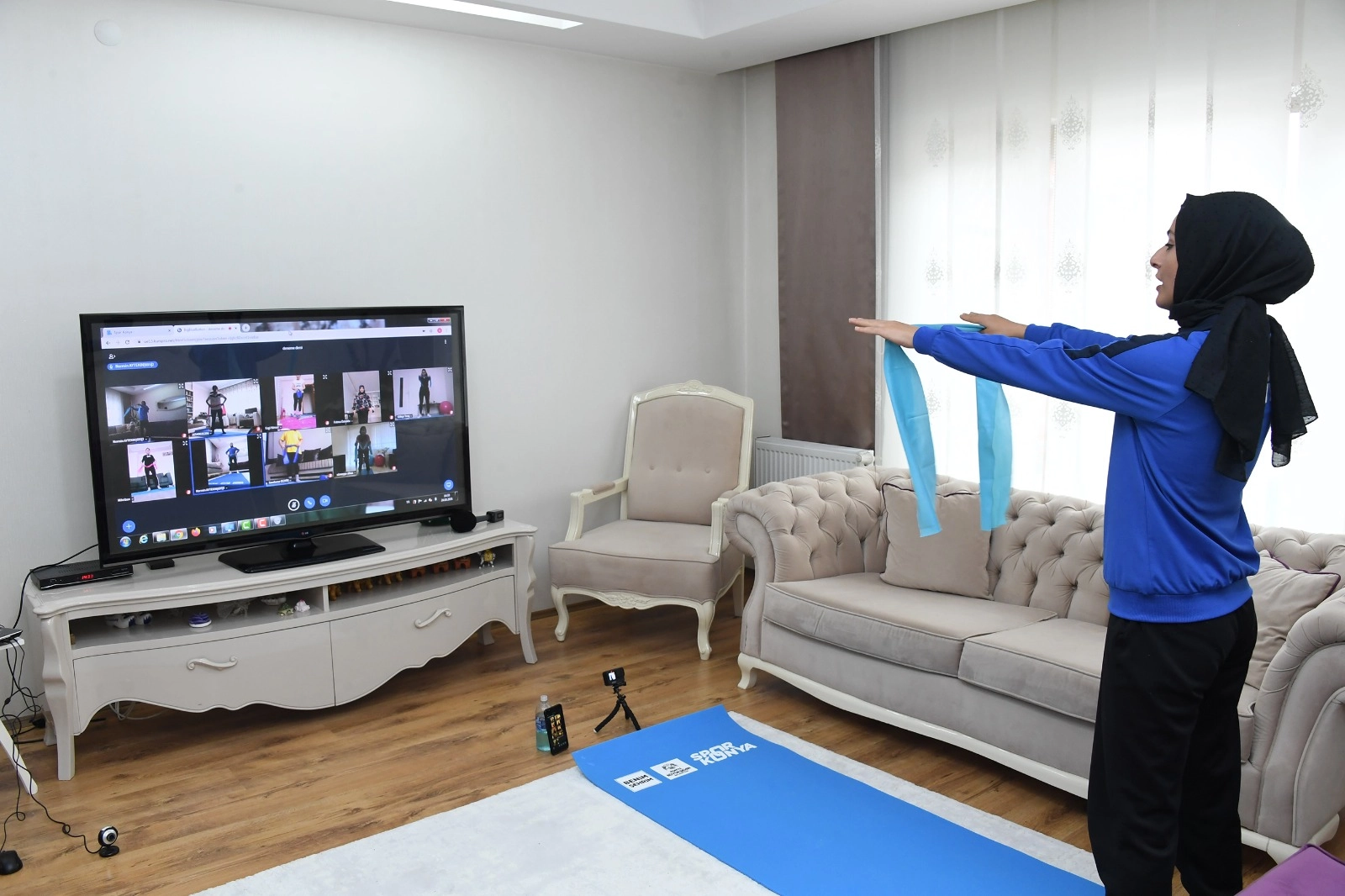 Kadınlara özel 'Onlİne Spor' kayıtları başladı