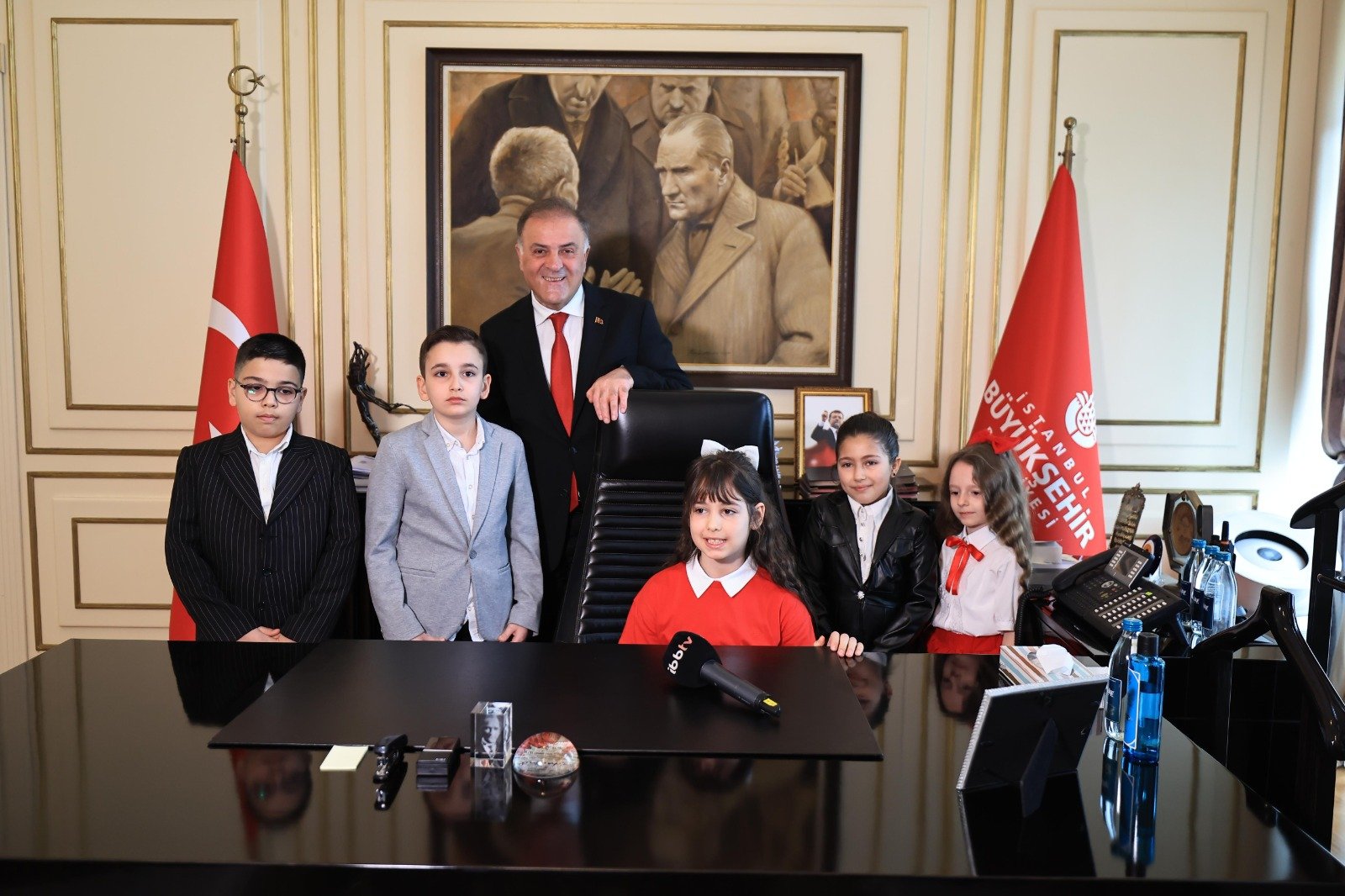 23 Nisan Taksim Sara Hane Makam 12