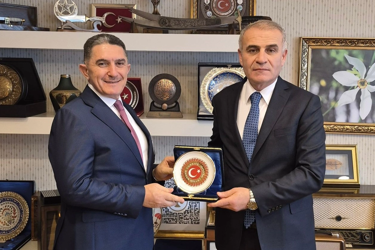 Ağrı Milletvekili Çelebi'den İrfan Fidan'a tebrik ziyareti