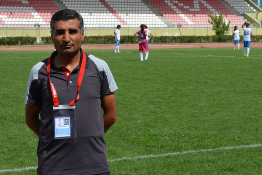 Altınordu Ağrı Futbol Okulu'nda Özdemir Doğan eğitimden sorumlu oldu