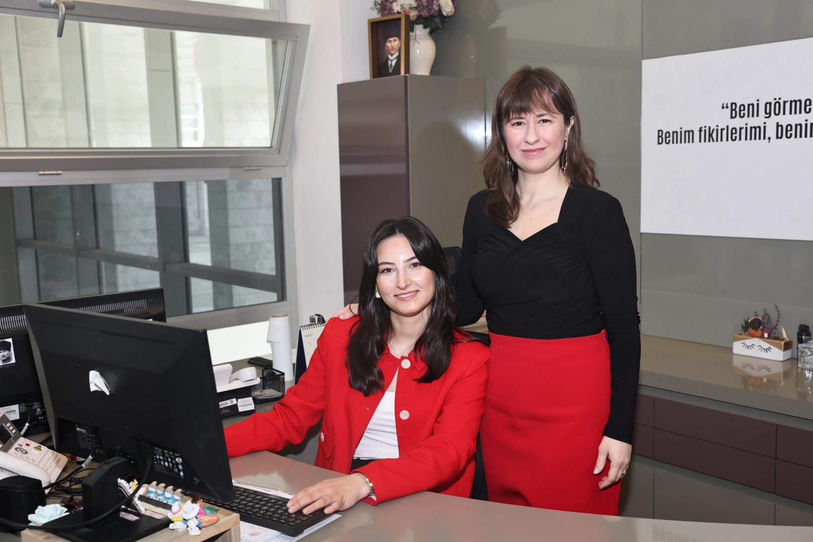 Bursa Nilüfer'den otizm farkındalığına 'kırmızı' destek