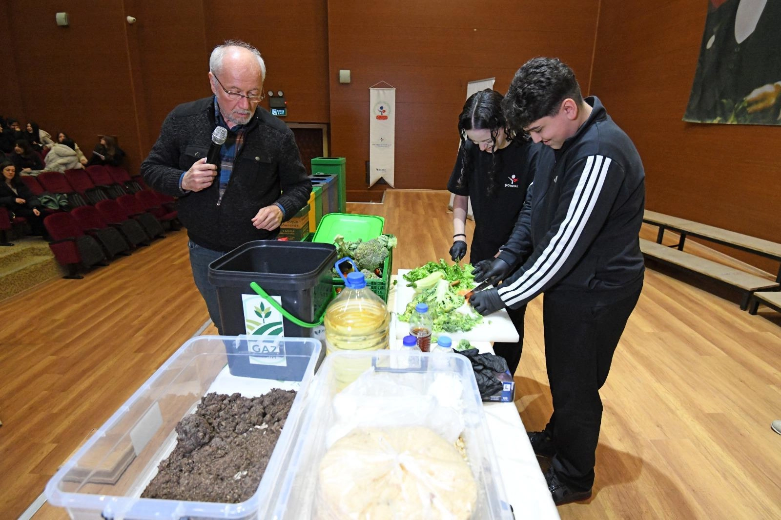 Bursa Osmangazi'de 'sıfır atık' eğitimi