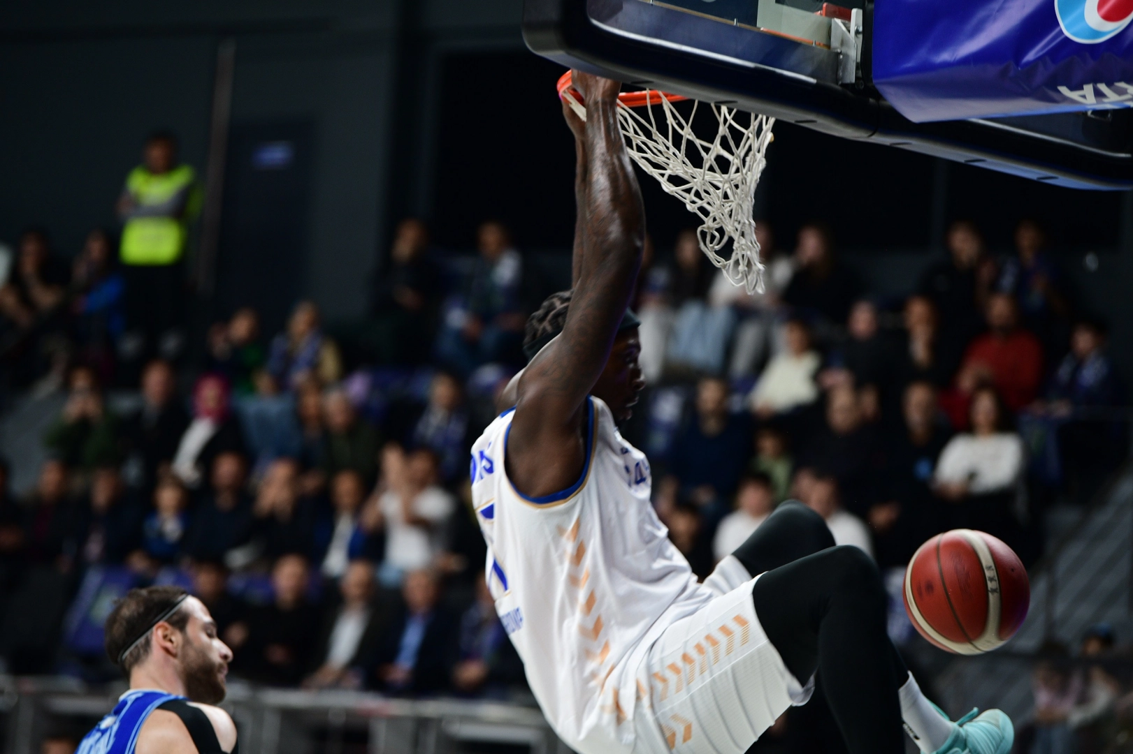 Çayırova potada Kağıtspor'u mağlup etti