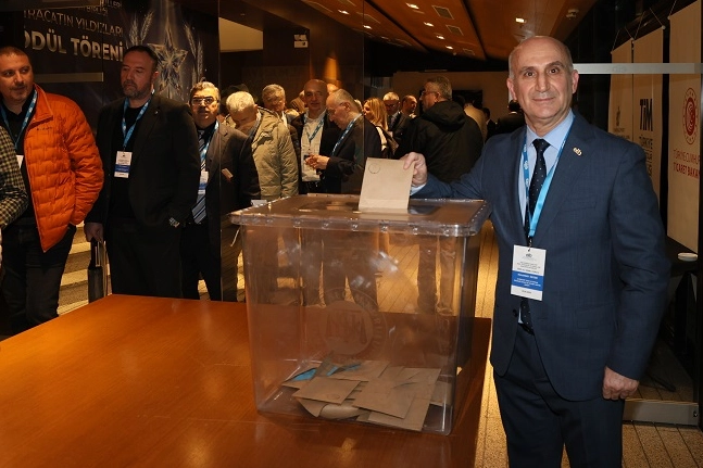 Egeli hububatçılar Öztürk'le yola devam