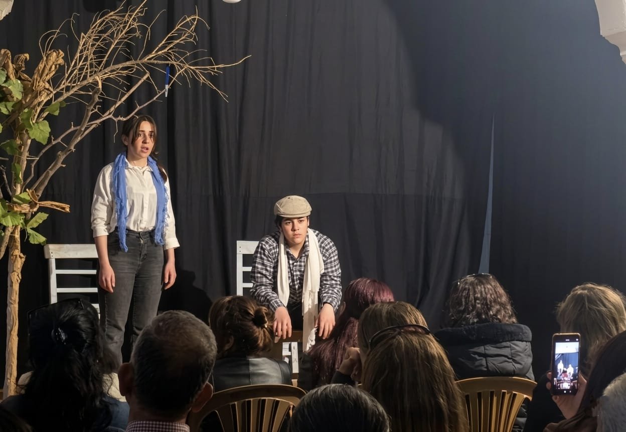 Epik Sanat Tiyatrosu, 'Nazım' adlı oyunla sahnede...