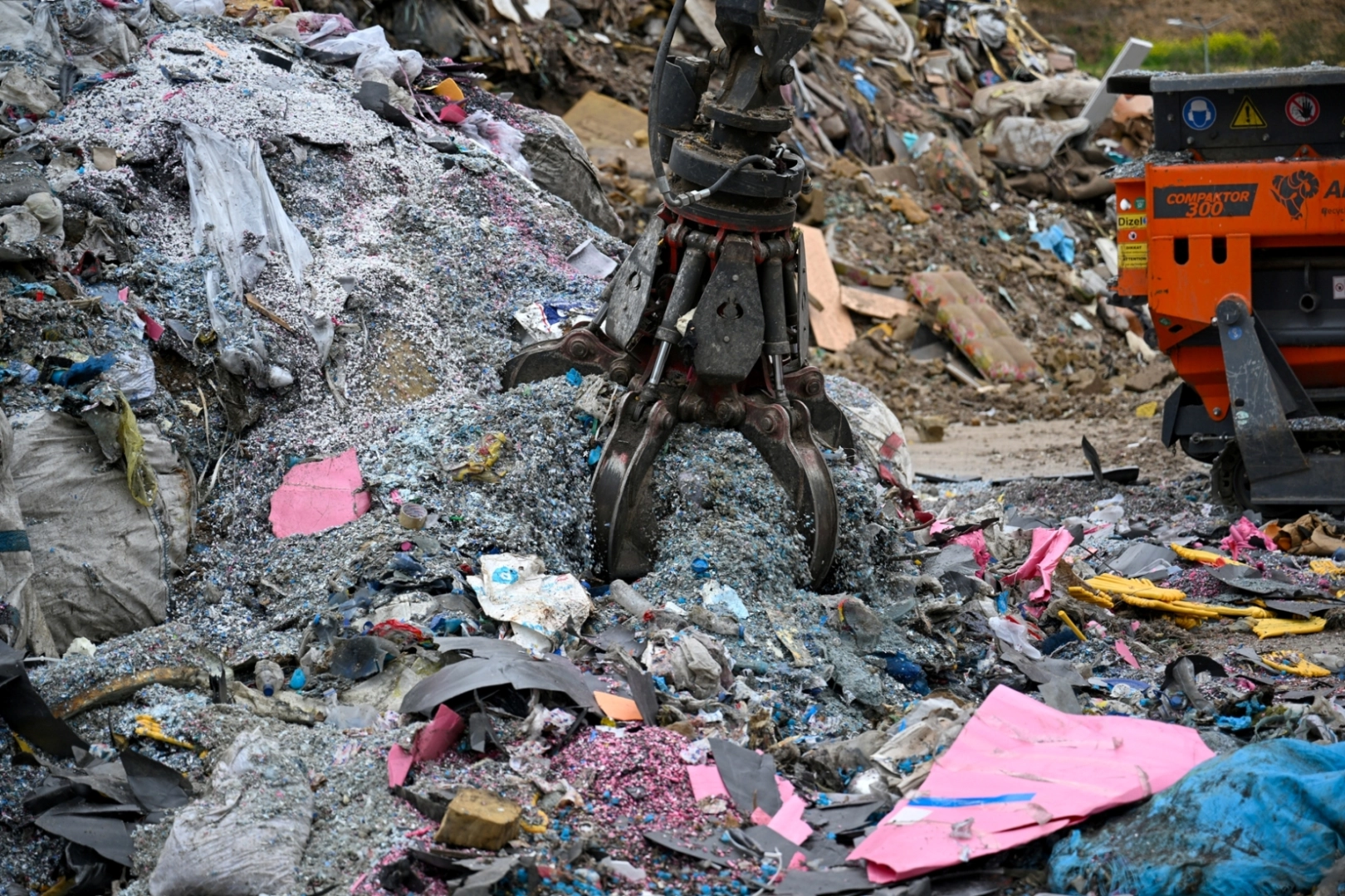 İzmir Bornova'da atıklar yakıta dönüşüyor