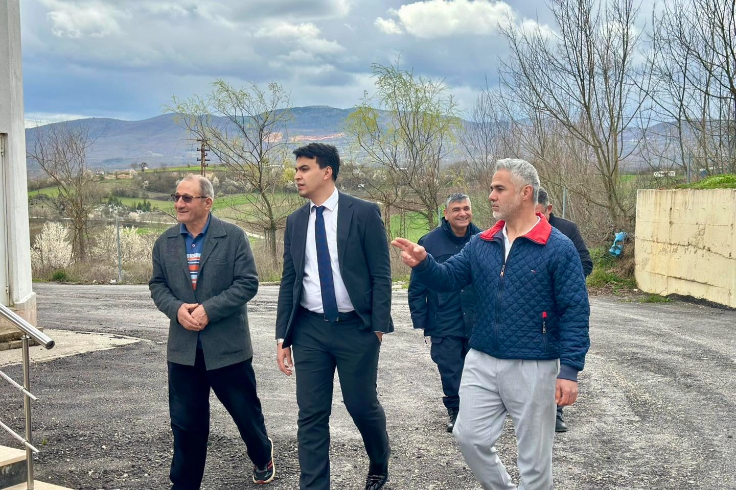 Kaymakam Kara, Günyurdu Köyü'nde incelemelerde bulundu