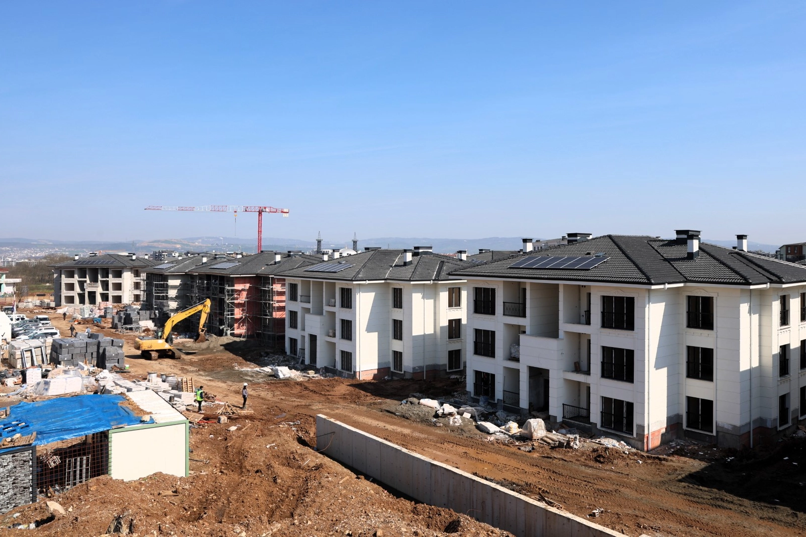 Kocaeli'de Kartepe Kent Konut Evleri'nde kaba inşaat tamamlandı