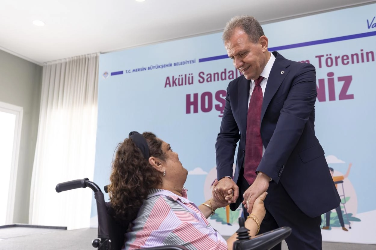 Mersin Büyükşehir'in hizmetleri engel tanımıyor