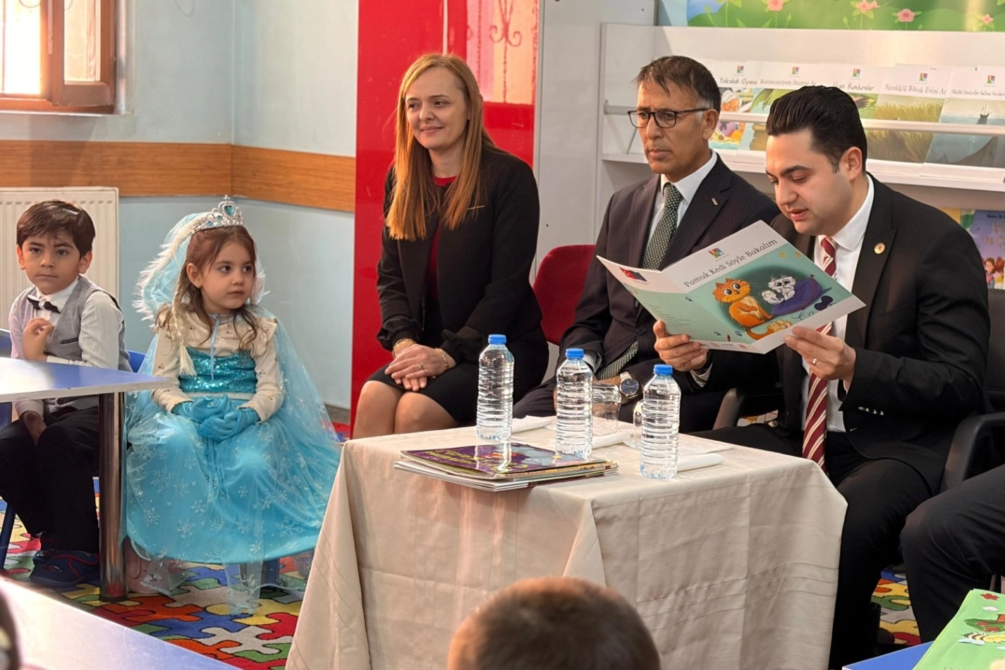 'Okuyan Şehir Ağrı' projesinde anaokulunda masal okudular