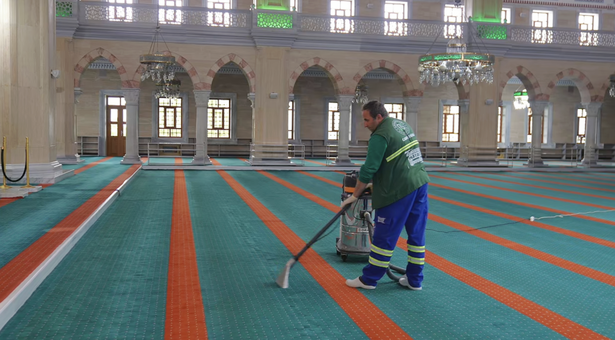 Arnavutköy Cami Temizlik3