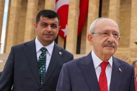 CHP'li Deniz Demir'den Kılıçdaroğlu kararına tepki: Sosyal demokrasi kucaklayarak büyür