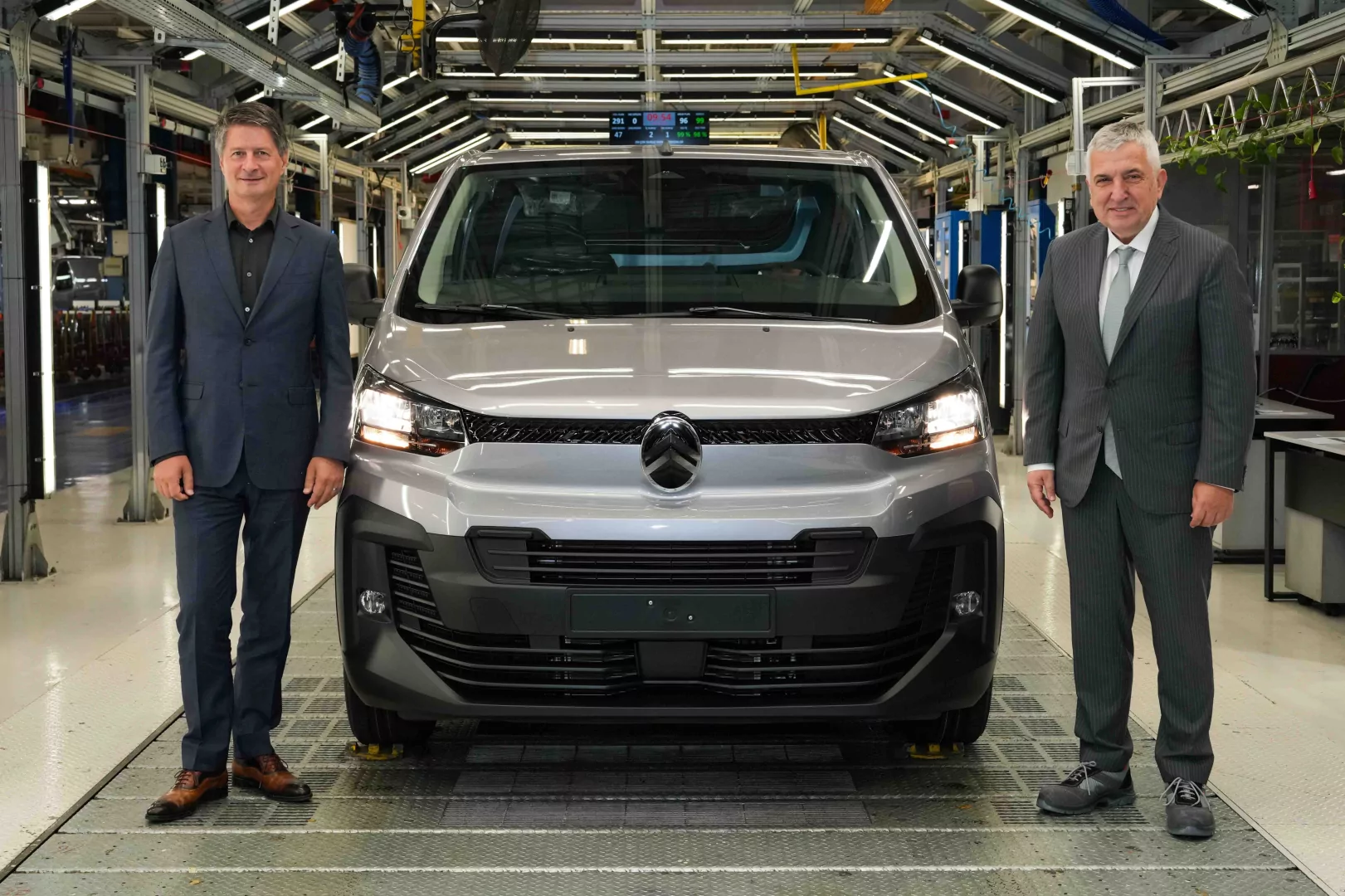 Citroën CEO'su Bursa'da... Berlingo üretimi için geri sayım