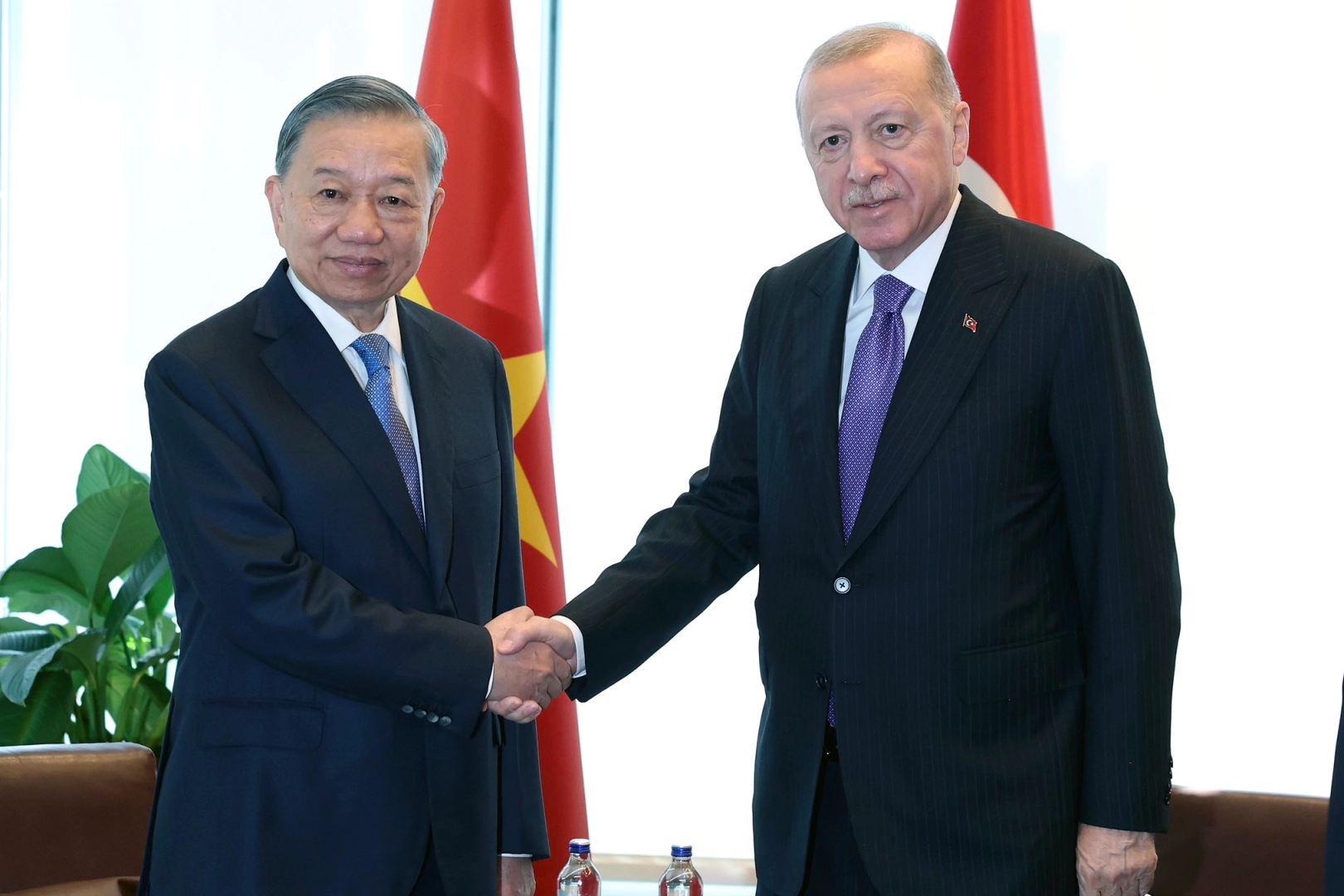 DÜNYA