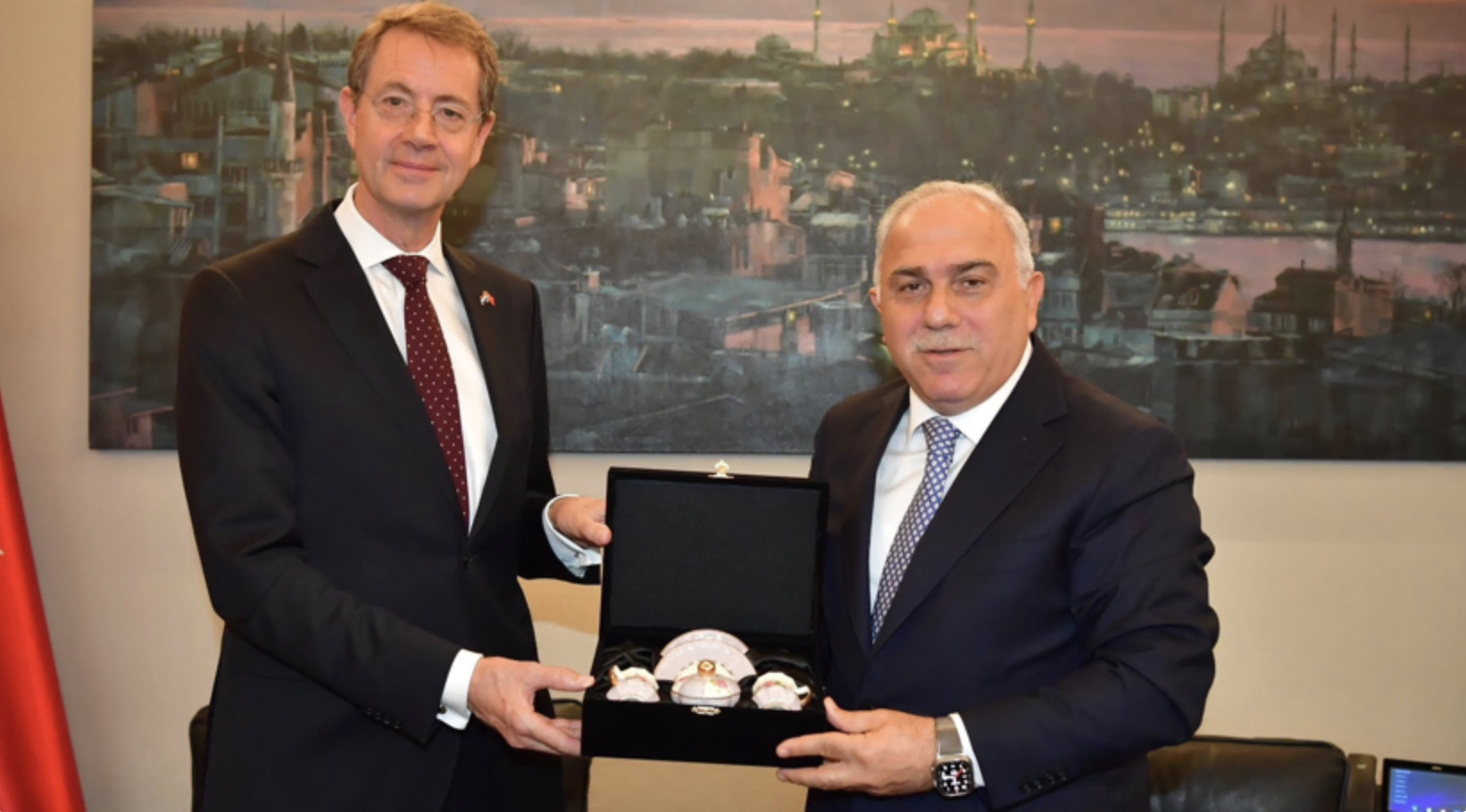 Hollanda İstanbul Başkonsolosu Daan Huisinga’dan Fatih Belediyesi’ne ziyaret