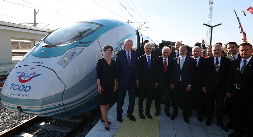 Cumhurbaşkanı Erdoğan: Halkalı-Kapıkule hattı Avrupa'ya açılan omurga olacak