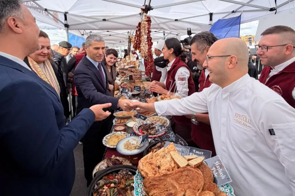 Kütahya lezzetleri Afyon Gastronomi Festivali'nde beğeni topladı