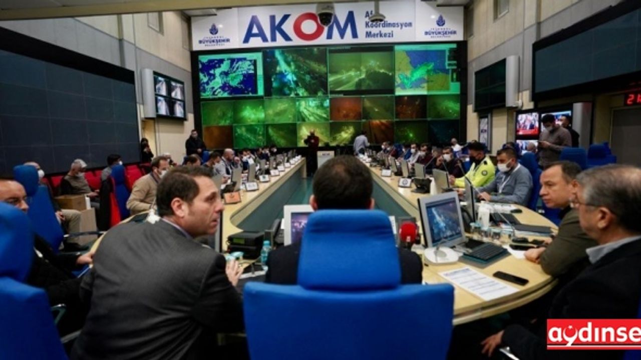 İBB, METRO SEFERLERİNİ 02.00’YE KADAR UZATTI