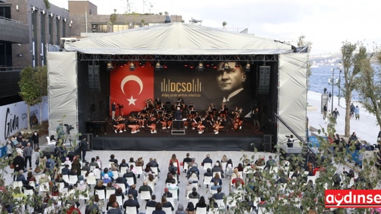 Çocuk Senfonu Orkestrası'ndan Cumhuriyet Bayramı konseri