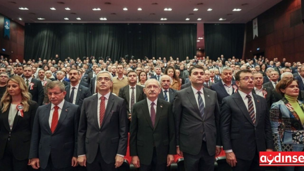 Kılıçdaroğlu Türk Demokrasi Vakfı'n Demokrasi Şurası'nda...