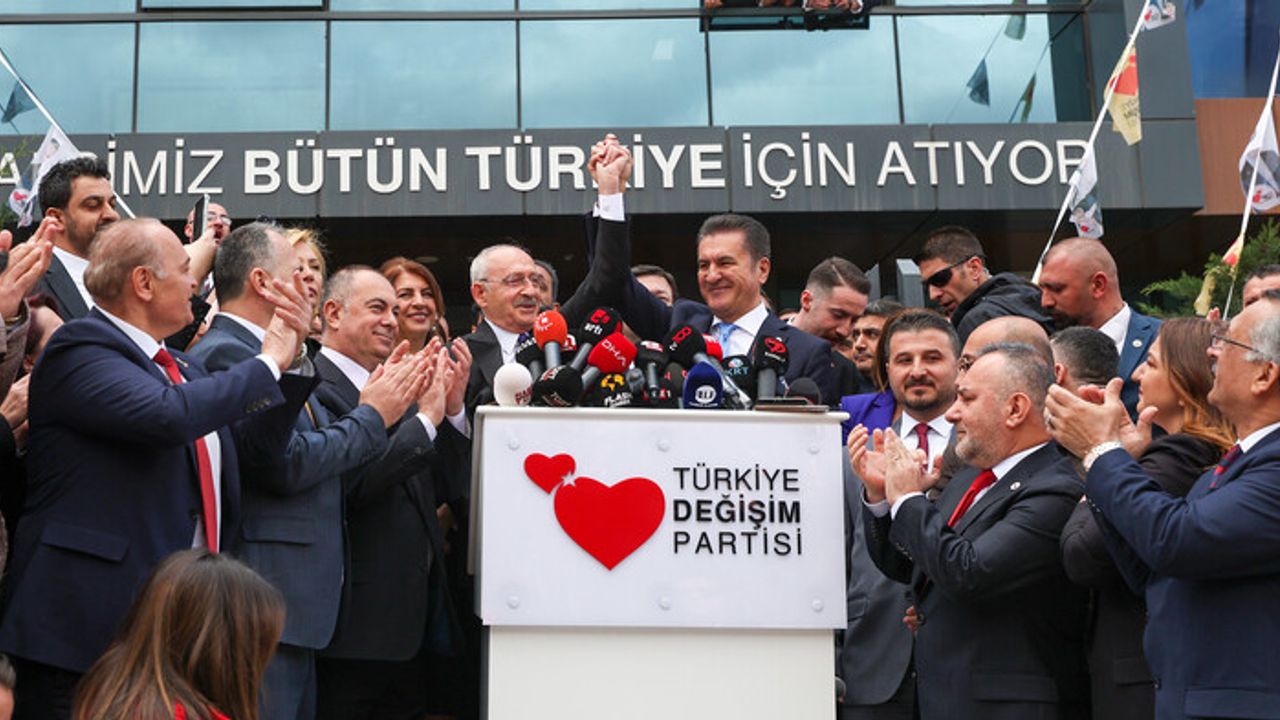 Kılıçdaroğlu, Mustafa Sarıgül'ü ziyaret etti