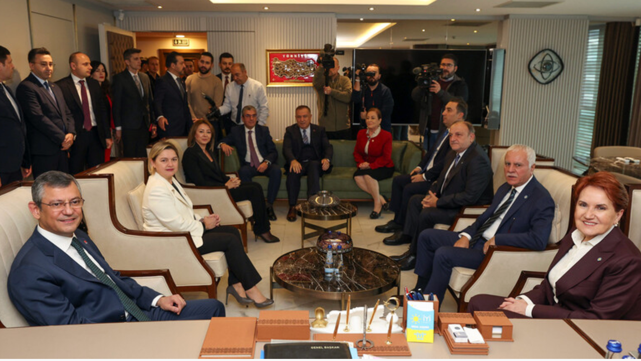 Yerel Seçim ittifakı mı! CHP Lideri Özgür Özel,  Meral Akşener'i ziyaret etti...