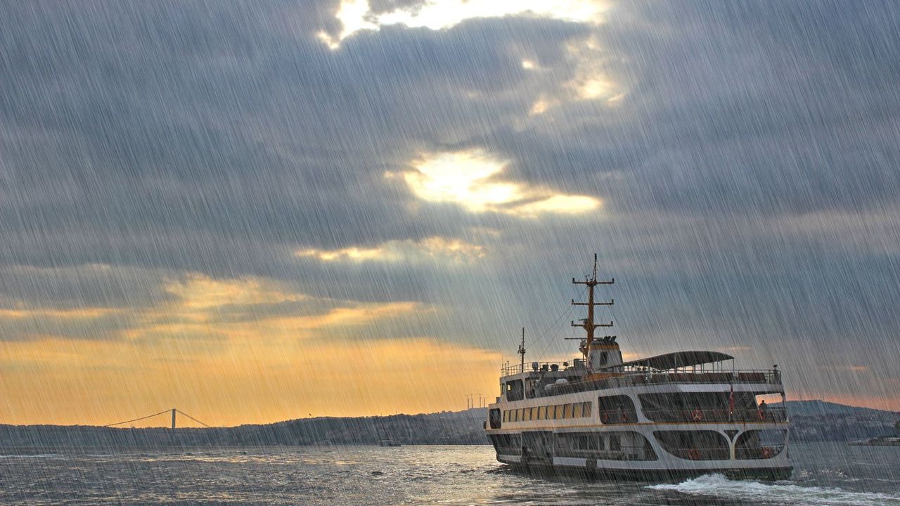 AKOM’dan İstanbul için fırtına ve yağış uyarısı