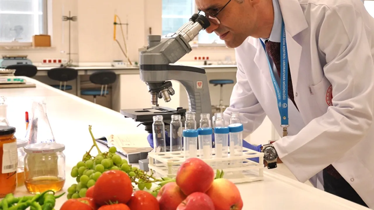 Son dakika... Bakanlık tehlikeli ve taklit yapılan gıda ürün listesini güncelledi; 807 ürün taklit edilmiş!