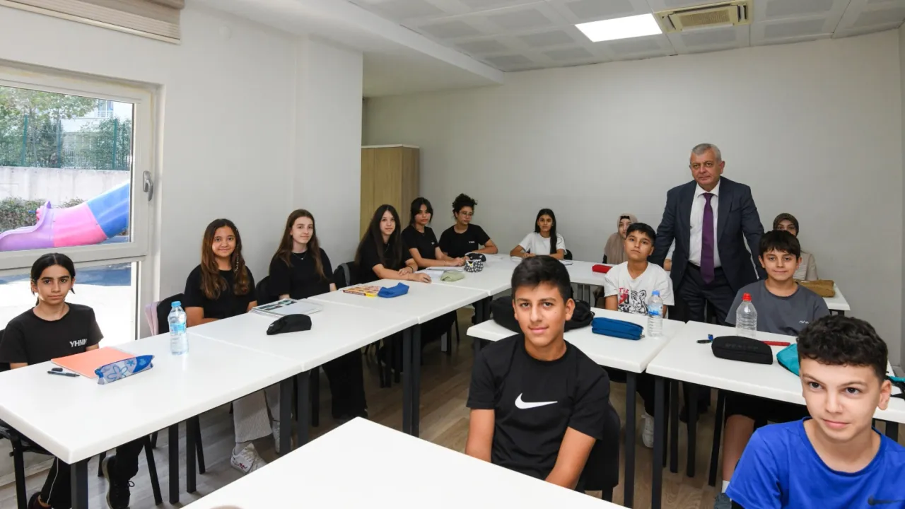 Bursa Osmangazi'de Yetenek Evleri'nde ders zili yeniden çaldı