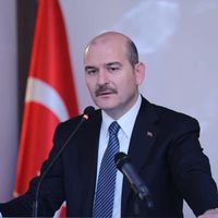 POLİTİKA