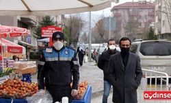 Bolu'da semt pazarında maske dağıtıldı