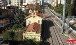 Kadıköy'de 'Tarihi Tren İstasyonları Halkındır' imza kampanyası