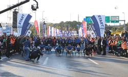 45. İstanbul Maratonuna yoğun ilgi... Başlangıç kornasını İmamoğlu çaldı