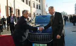 Erdoğan, Orban'a TOGG, Orban,  Erdoğan'a At hediye etti