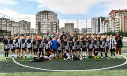 Ankara'da minik futbolcular için turnuva