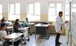 Öğretmenlerin il içi atamalarda ilk kez sıra kaydı alındı..