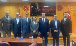 AK Parti İl Genel Meclisi Üyeleri'nden CHP'lilere 'yol' açıklaması
